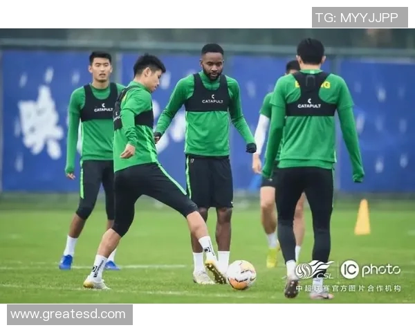 波尔图B队迎战瓦兹姆全力争胜展现年轻力量与团队精神